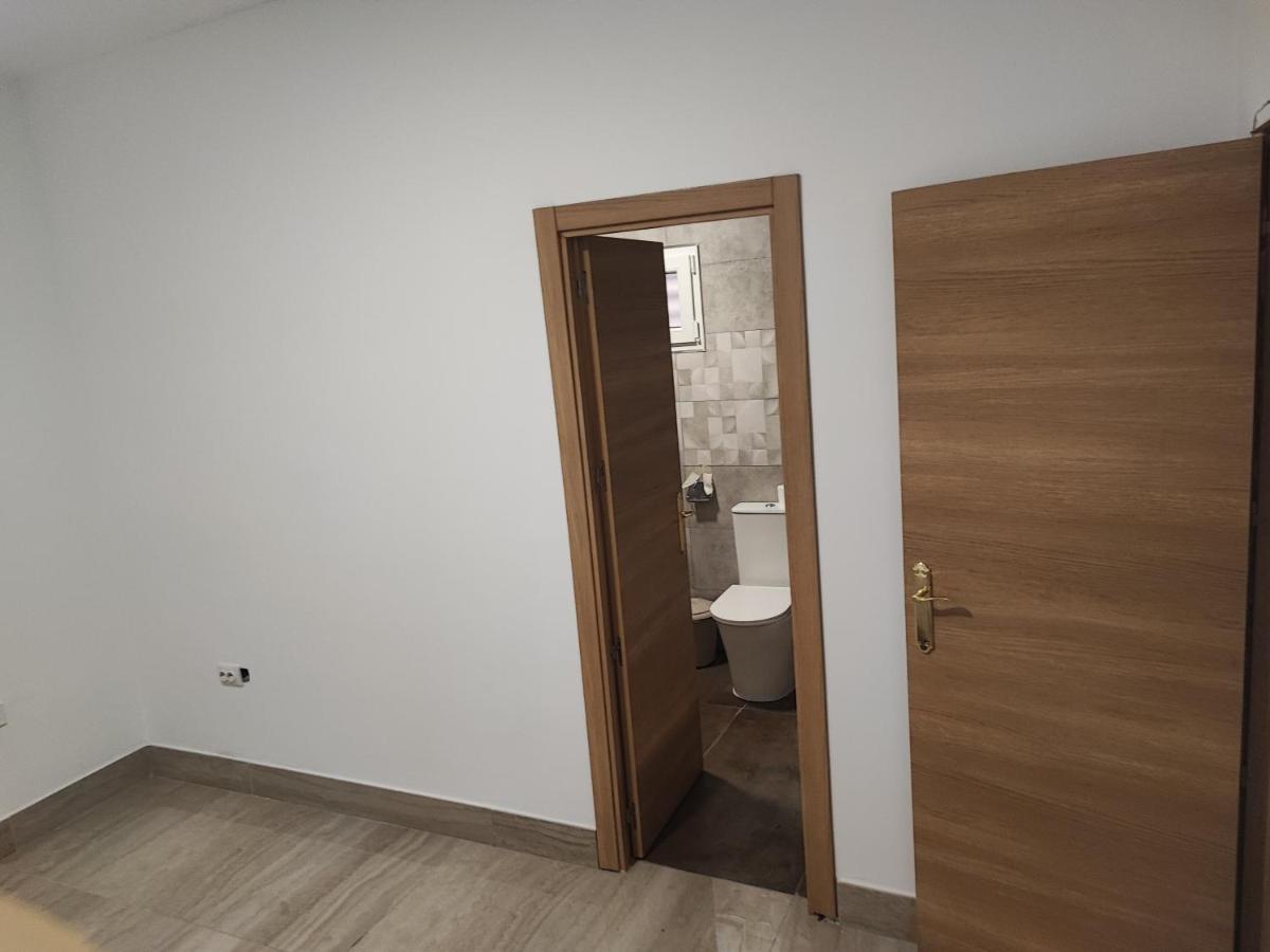Precioso Bajo Muy Grande A 200 Metros De Playa Apartment Chipiona Exterior foto